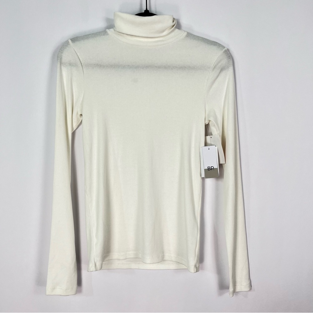 2/$30 Nordstrom BP Off White Rib Turtleneck sz Medium NWT